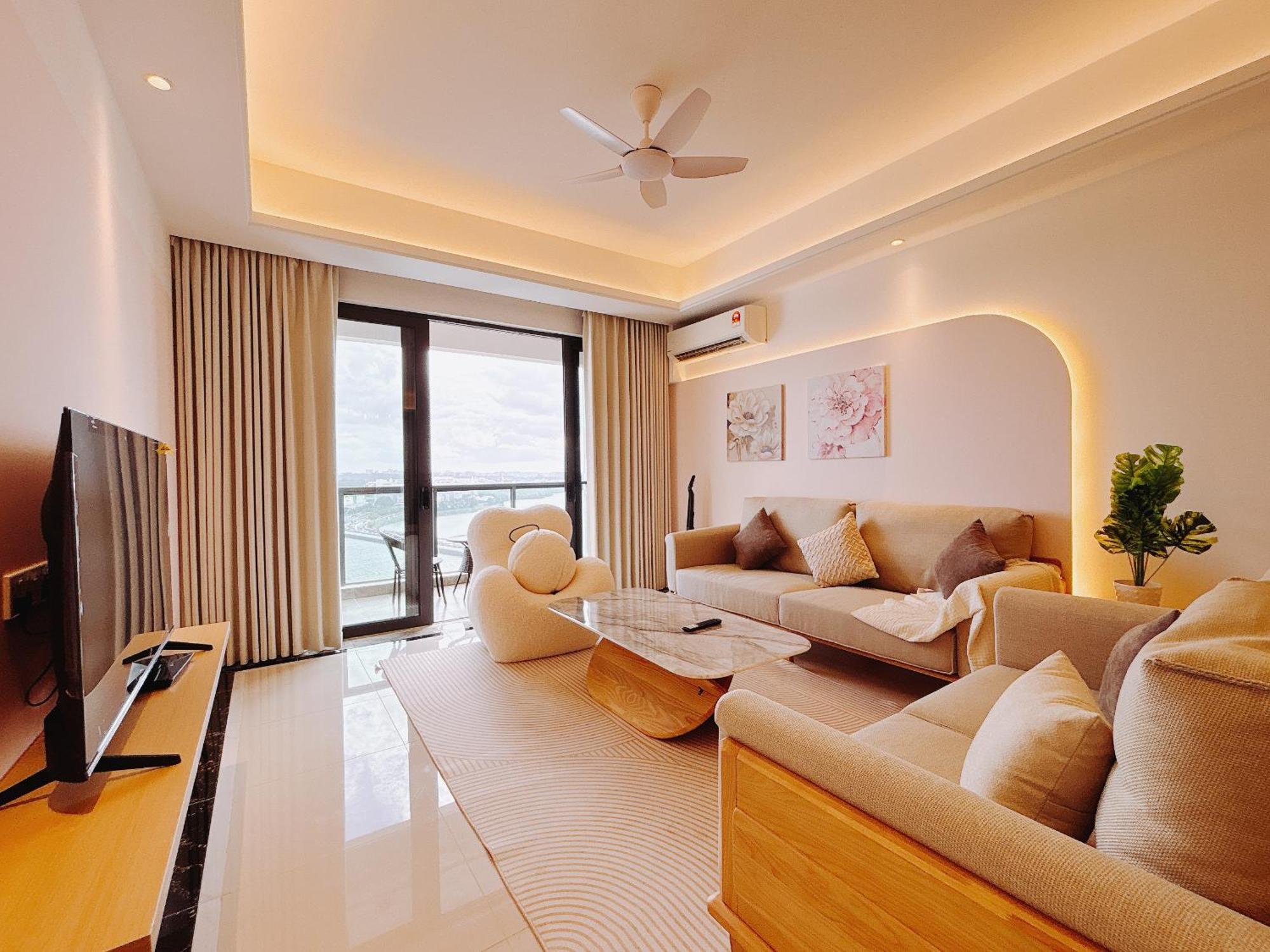Sea View R&f Princess Cove Seine Region Apartment